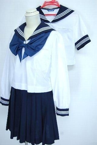 栃木商業高等学校 夏中間冬服 校章付 制服買取 専門店 摩天楼