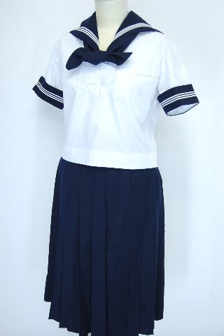 豊島岡女子学園 夏中間服 - 制服買取-専門店 | 摩天楼