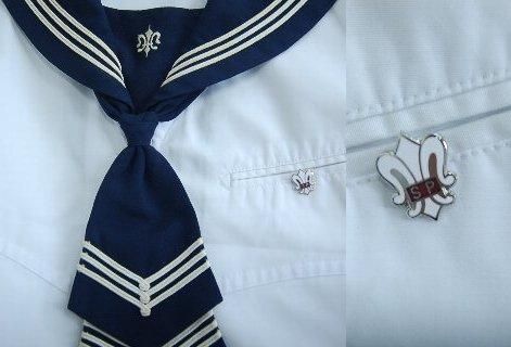 東京白百合学園中高 制服 校章 鞄 - 制服買取-専門店 | 摩天楼