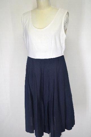 博多女子高等学校 夏服 - 制服買取-専門店 | 摩天楼
