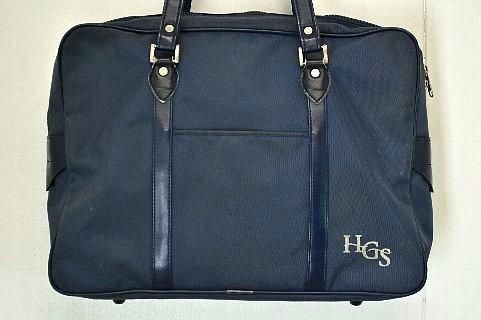 【別倉庫からの配送】 博多女子高校 通学バッグ - 制服買取-専門店 | 摩天楼 バッグ