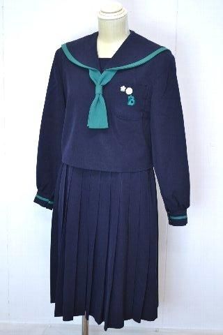 文京学院大学女子中学校 制服 冬 校章 制服買取 専門店 摩天楼