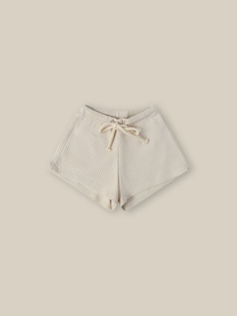 <img class='new_mark_img1' src='https://img.shop-pro.jp/img/new/icons14.gif' style='border:none;display:inline;margin:0px;padding:0px;width:auto;' />SS24 organic zooCeramic White Waffle Rope Shorts (1-2y,2-3y,3-4y)