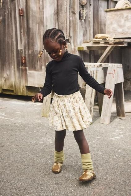 <img class='new_mark_img1' src='https://img.shop-pro.jp/img/new/icons14.gif' style='border:none;display:inline;margin:0px;padding:0px;width:auto;' />AW25 Misha&Puff / Circle Skirt / Sugar Calico Hearts /3y,4y,5y,6y