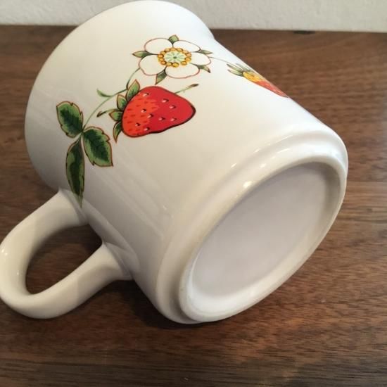 いちごのコーヒーカップ