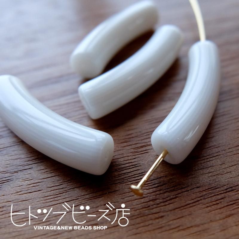 マカロニビーズ4個 - ヴィンテージビーズ通販【ヒトツブビーズ店