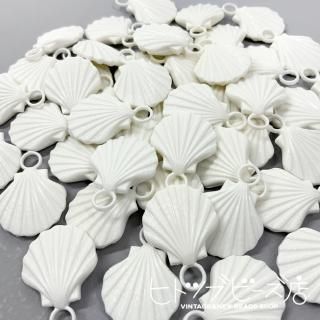 カメオ　シェル シェルビーズ カメオ -左向きヴィーナス 穴有(シロチョウガイ
