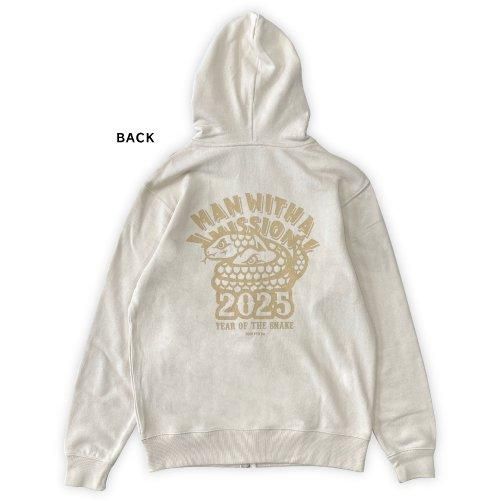 2025干支ロゴパーカー(ライトベージュ) - MWAM Web Shop 2025干支ロゴパーカー(ライトベージュ) - MWAM Web Shop