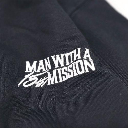 15th 牙ロゴパーカー - MWAM Web Shop 15th 牙ロゴパーカー - MWAM Web Shop