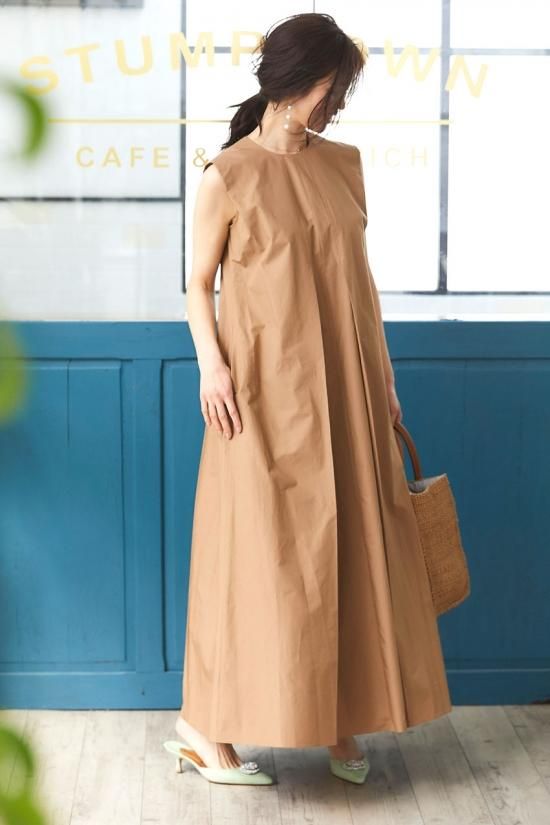 美品☆セブンテン　タックロングワンピース ベージュ ロングタックドレス -seventen-