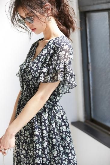 フラワーシフォンマキシドレス
