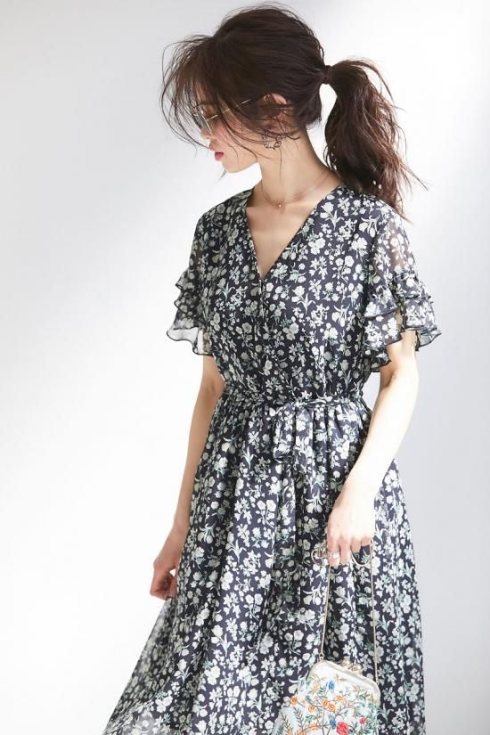 フラワーシフォンマキシドレス