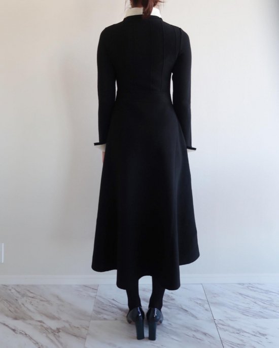 襟付きニットドレス(ブラック) - seventen