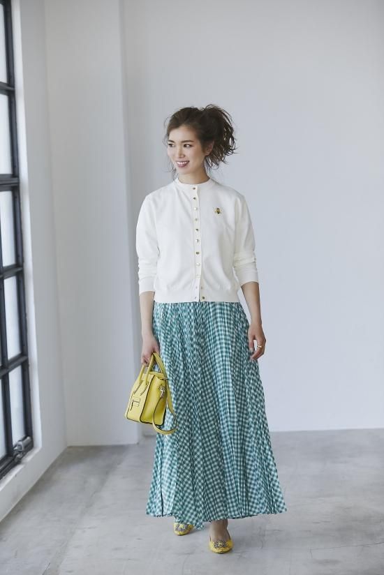 ワンポイント刺繍カーディガン(ホワイト) - seventen ワンポイント刺繍カーディガン(ホワイト) - seventen