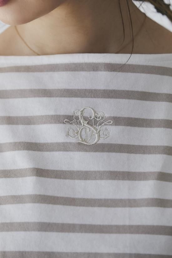 2024-25 秋冬新作  SVT刺繍ボーダーカットソー(ベージュ) - seventen カットソー(長袖/七分)