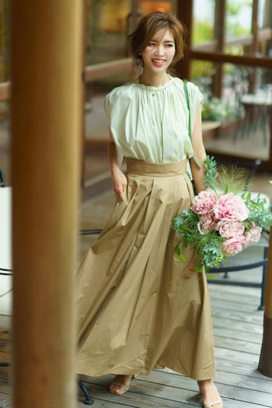 再入荷】タックスカート(ベージュ) - seventen 再入荷】タックスカート(ベージュ) - seventen