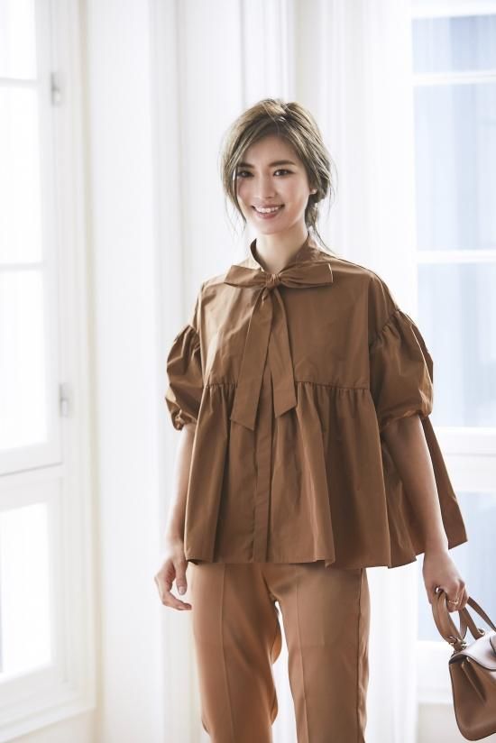 タフタボウタイブラウス(ブラウン) - seventen