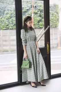 ＜Self Portrate＞ゴールドハイネックニットマキシドレス ナローシルエットニットワンピース｜STYLEMIXER（スタイル