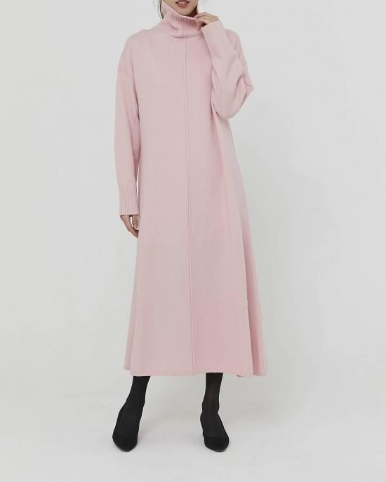 セブンテン バイ ミホ カワヒト Aラインタートルニットドレス　S ホワイト セブンテン バイ ミホ カワヒト Aラインタートルニットドレス S