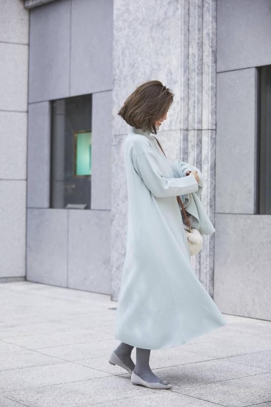 セブンテン バイ ミホ カワヒト Aラインタートルニットドレス　S ホワイト Aラインタートルニットドレス(ミント) - seventen