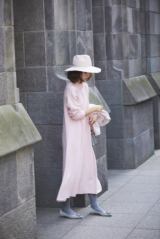 Aラインタートルニットドレス(ライトピンク) - seventen