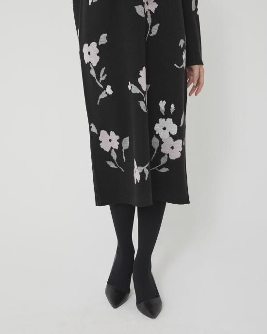 フラワージャガードニットワンピース(ネイビー) - seventen