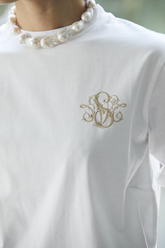 seventen セブンテン　刺繍Tシャツ　ホワイト　ベージュ