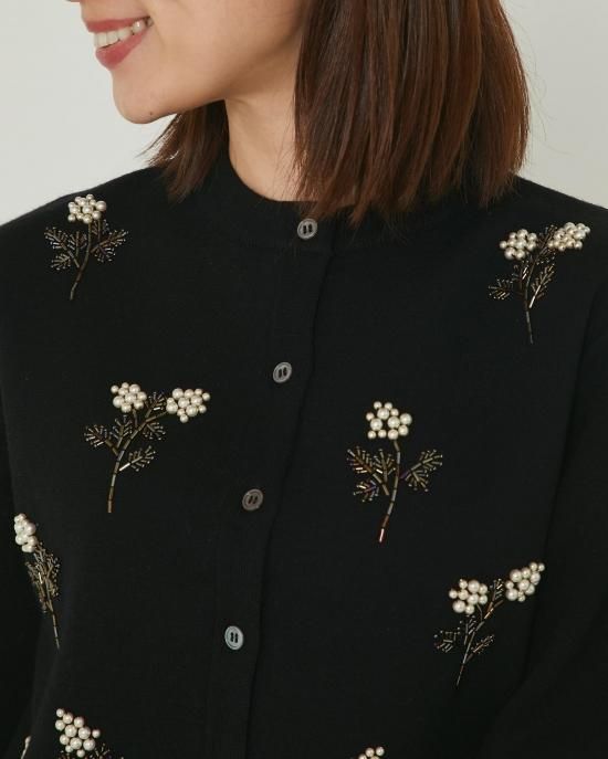 SEVENTEN パールモチーフカーディガン 黒 Sフラワー 美品 VERY | 商品