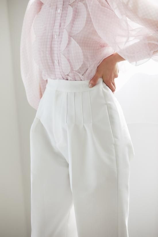 ハイウエストピンタックパンツ(ホワイト) - seventen