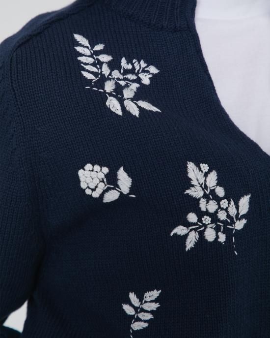 フラワー手刺繍カーディガン(ネイビー) - seventen フラワー手刺繍カーディガン(ネイビー) - seventen