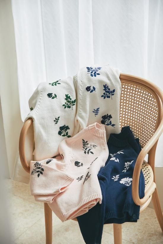 フラワー手刺繍カーディガン(ライトピンク×グレー) - seventen フラワー手刺繍カーディガン(ライトピンク×グレー) - seventen