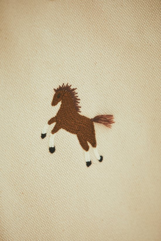 【新品未使用】セブンテン ワンポイント 刺繍 トート バッグ オフホワイト 馬