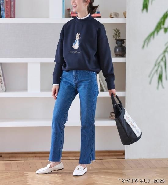 【再入荷】ピーターラビット™️刺繍トレーナー(ネイビー) - seventen