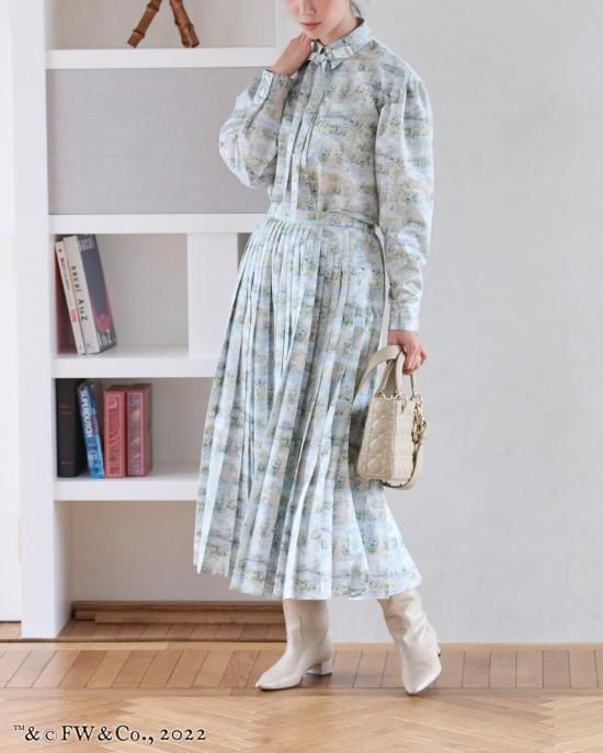 再入荷】ピーターラビット™️プリントボウタイブラウス - seventen 再入荷】ピーターラビット™️プリントボウタイブラウス - seventen