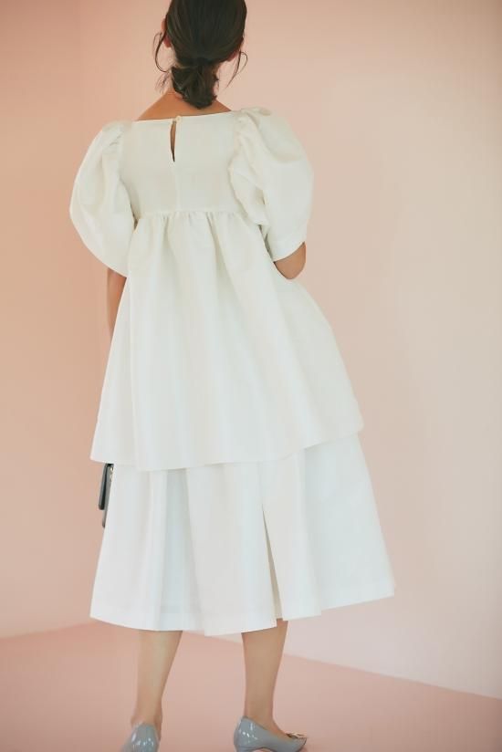 20%off】ストレッチサテンフレアスカート(ホワイト) - seventen 20%off】ストレッチサテンフレアスカート(ホワイト) - seventen