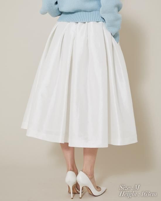 少し豊富な贈り物 20％off】ストレッチサテンフレアスカート(ピンクベージュ スカート
