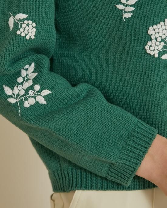 フラワー手刺繍カーディガン(ホワイト×グリーン) - seventen フラワー手刺繍カーディガン(ホワイト×グリーン) - seventen