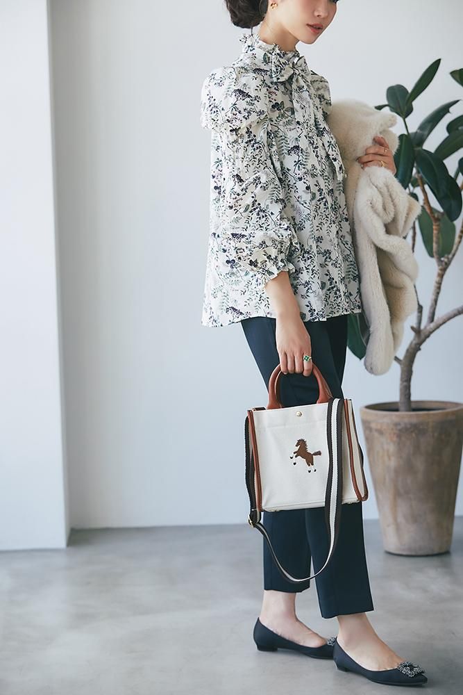 再入荷】ワンポイント刺繍トートバッグ(オフホワイト/ミニ 再入荷】ワンポイント刺繍トートバッグ(オフホワイト/ミニ