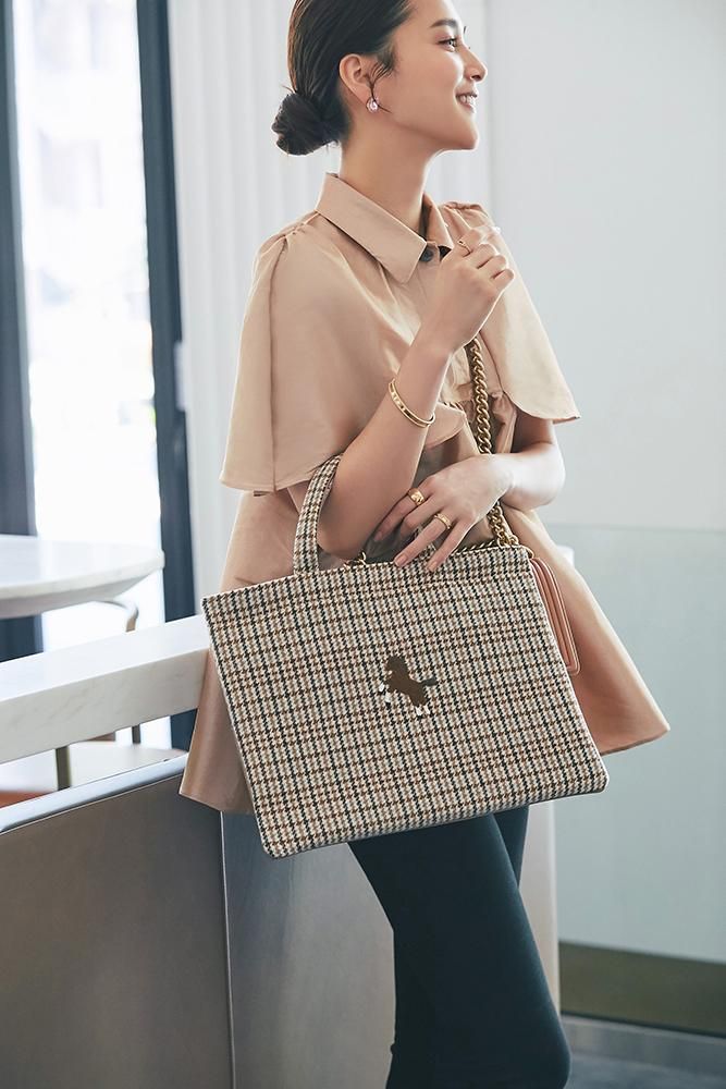 再入荷】ワンポイント刺繍レッスンバッグ(ベージュ) - seventen