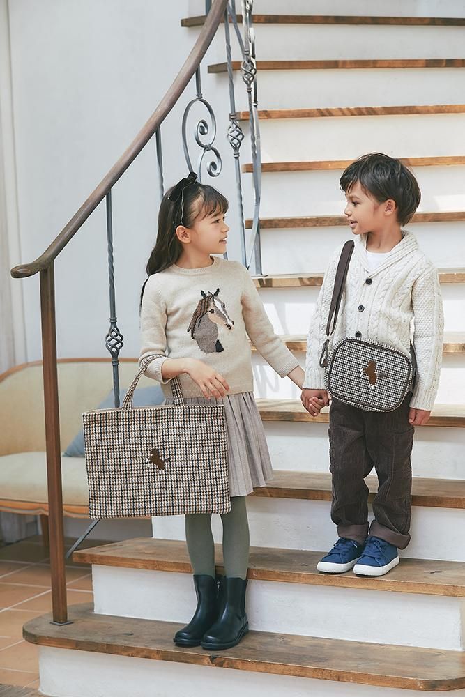 再入荷】ワンポイント刺繍レッスンバッグ(ベージュ) - seventen