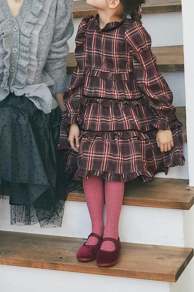 希少✨ピンクハウス　パーカーワンピース　フード　いちごワッペン　タータンチェック ネームワッペンいっぱいフード付きニットカーディガン｜ピンク