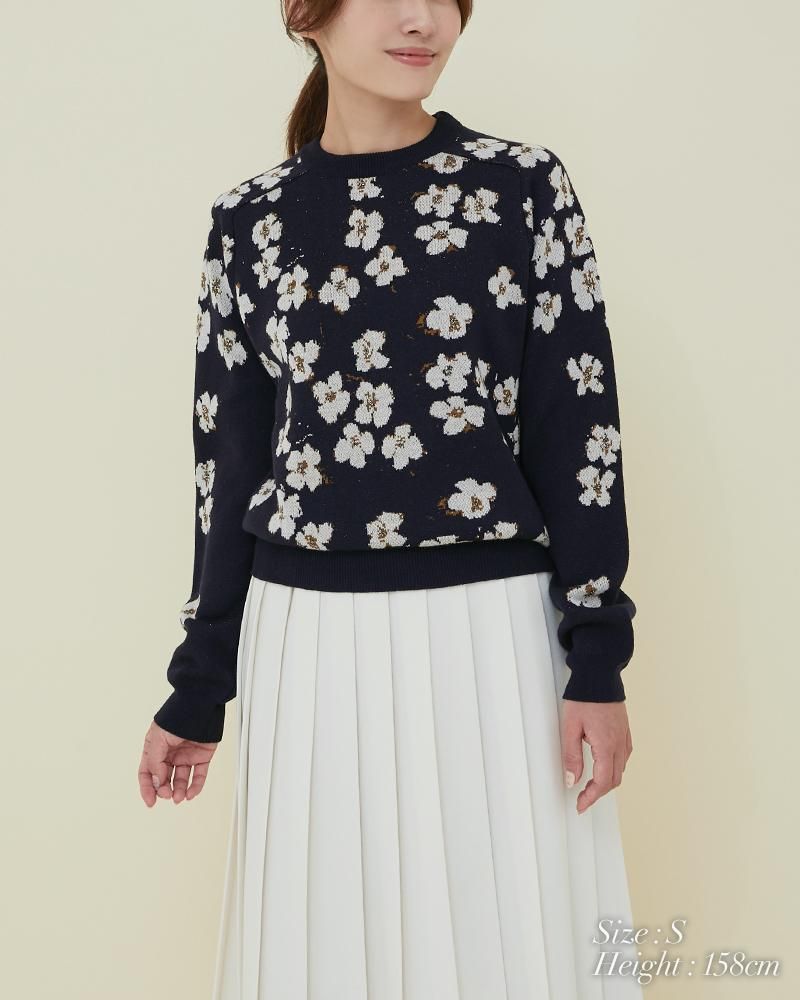 【ばら】ルネ　rene 七分袖ニット　2023年　サイズ34 フラワー Kastane（カスタネ）の「SIXSENCE フラワー刺繍ニット（ニット