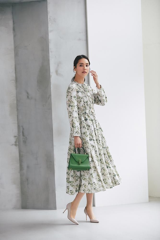 再入荷】ピンタックプリントワンピース(ベージュ) - seventen 再入荷】ピンタックプリントワンピース(ベージュ) - seventen