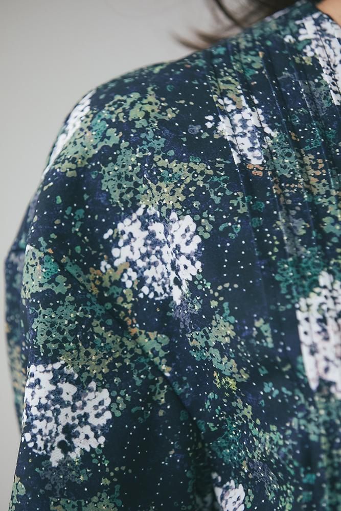 再入荷】ピンタックプリントワンピース(ネイビー) - seventen
