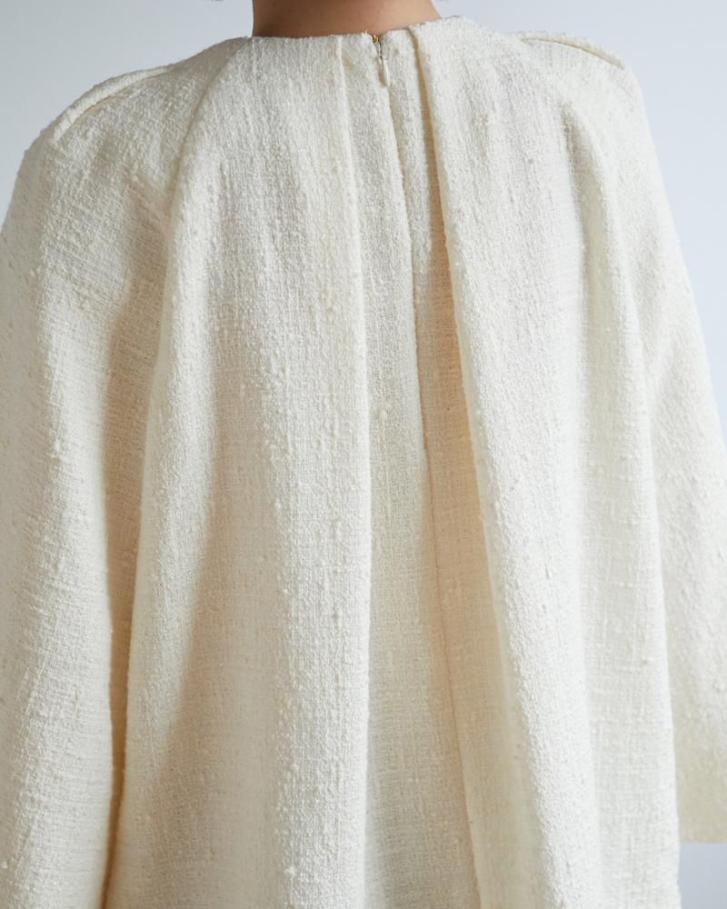 【新品未使用タグ付】セブンテン　ツイードマントトップス　オフホワイト　M ツイードマントトップス(オフホワイト) - seventen