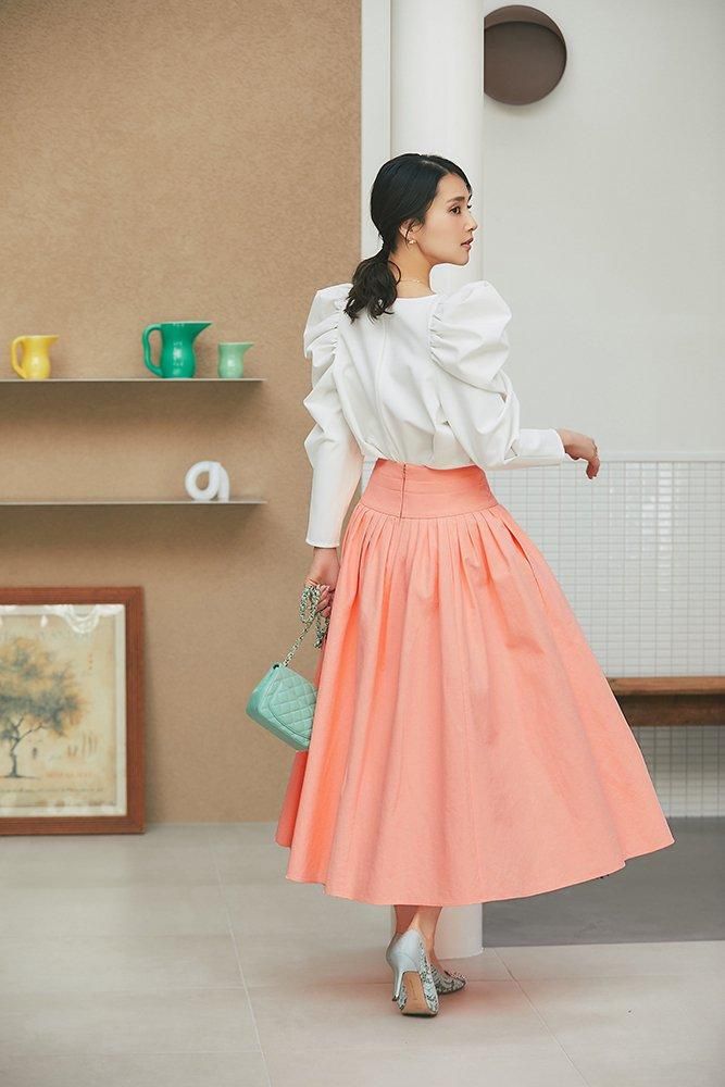 【新品未使用】seventen ハイウエストタックスカート　ペールオレンジ　M 30％off】ハイウエストタックスカート(ペールオレンジ) - seventen