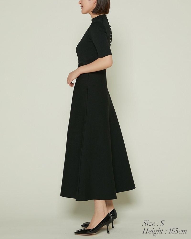 再入荷】バックパールニットワンピース(ブラック) - seventen