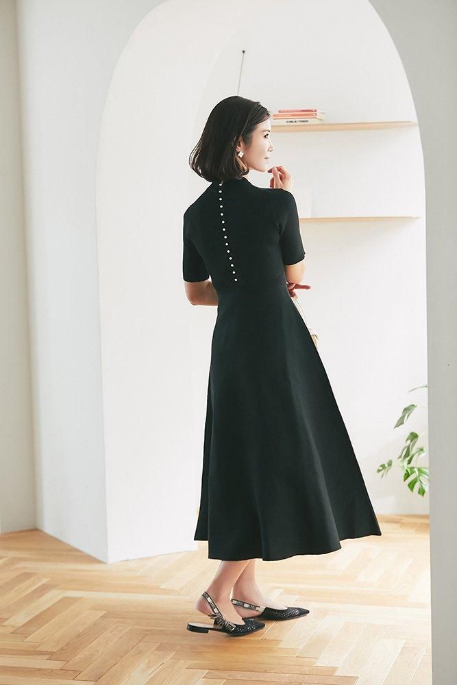 再入荷】バックパールニットワンピース(ブラック) - seventen 再入荷】バックパールニットワンピース(ブラック) - seventen
