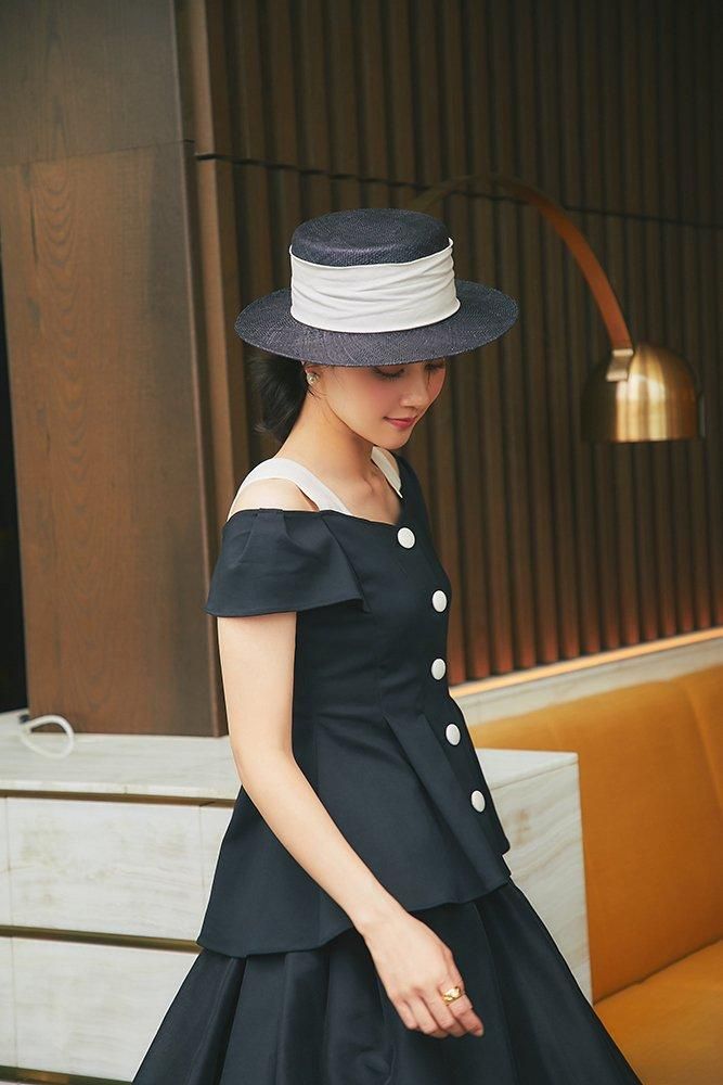 30％off】ペプラムタックトップス(ブラック) - seventen