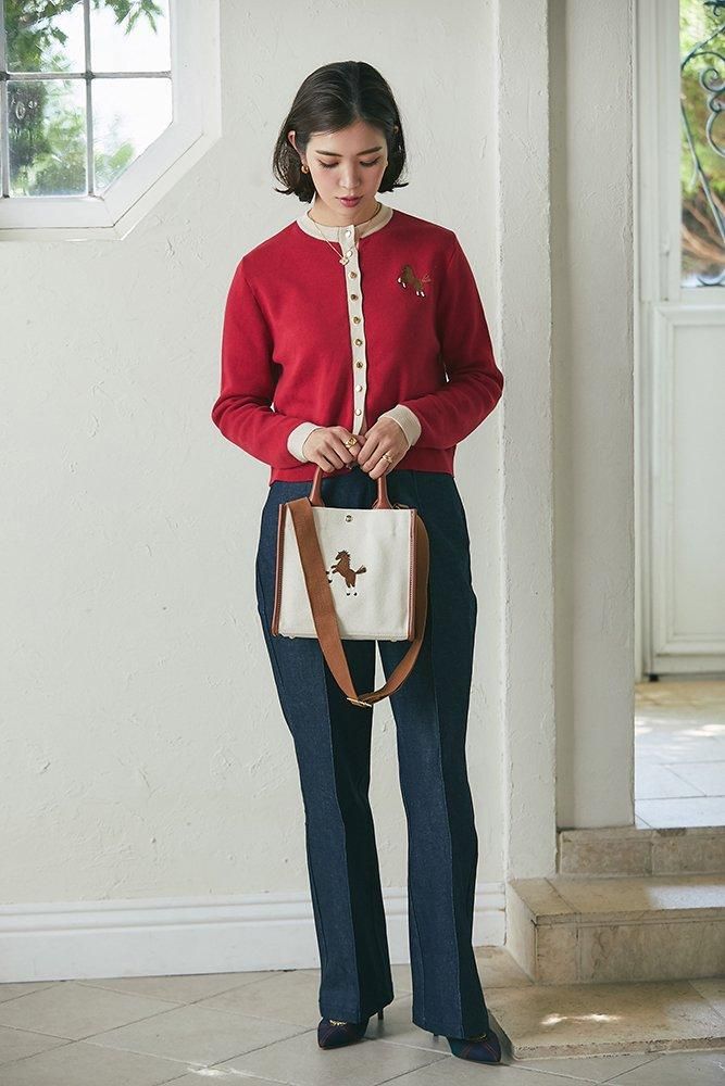 ワンポイント刺繍カーディガン(レッド×ベージュ) - seventen ワンポイント刺繍カーディガン(レッド×ベージュ) - seventen